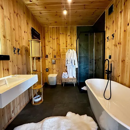 아파트 Brown Deer - Z Sauna Na Tarasie, Jacuzzi I Widokiem Na Gory - By Deer Hills Luxury Kocon
